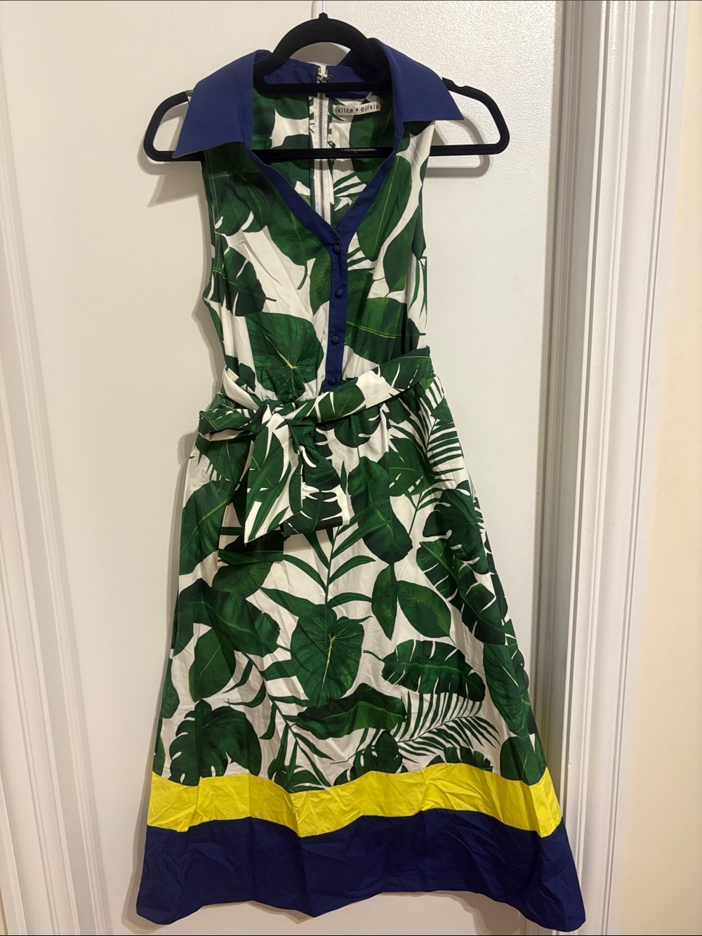 Alice + Olivia Green Leaf Print Midi Dress with Navy & Yellow Accents